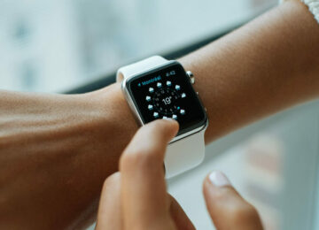 smart-watch-821557_1920