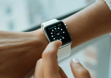 smart-watch-821557_1920